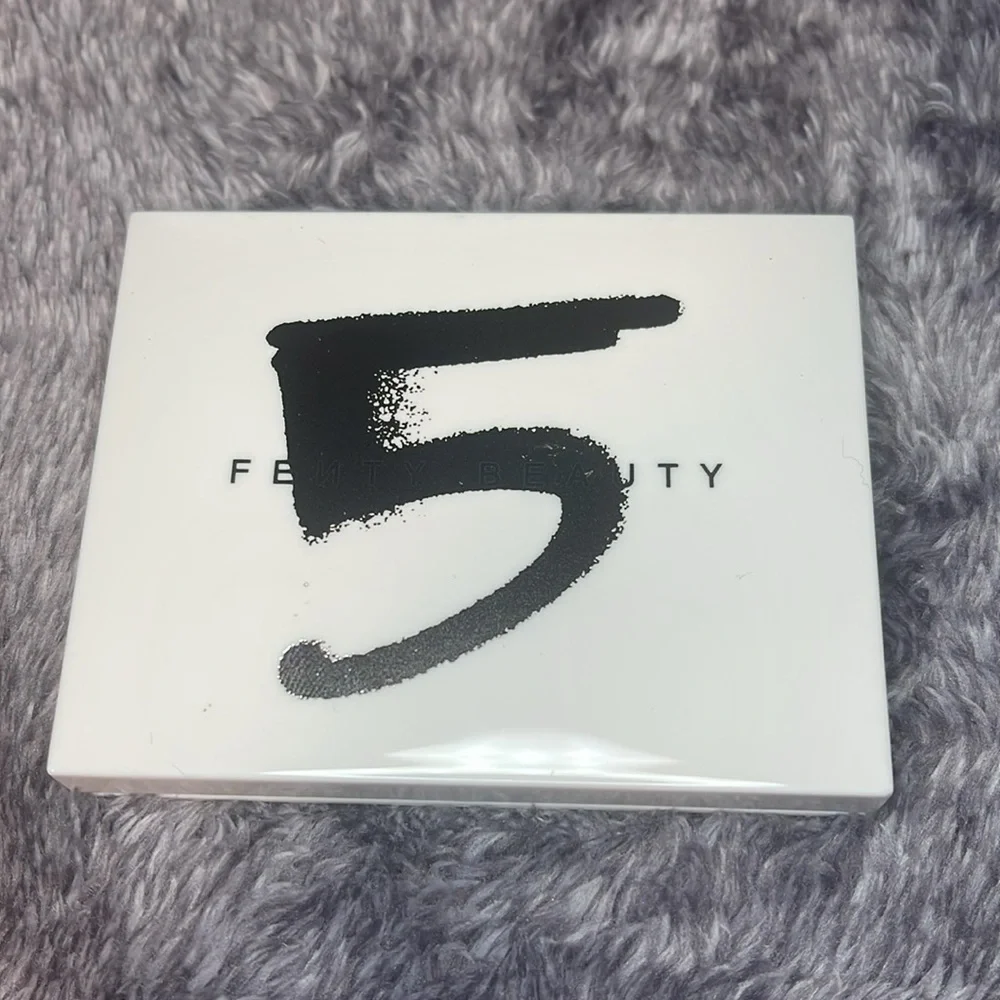FENTY Peach SNAP SHADOWS MIX & MATCH EYESHADOW PALETTE